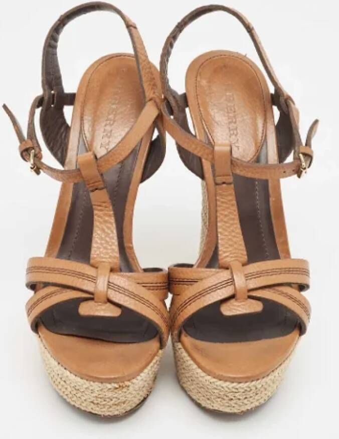 Burberry Vintage Pre-owned Leather sandals Brown Dames