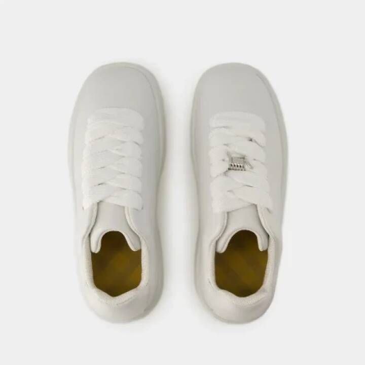 Burberry Vintage Pre-owned Leather sneakers White Dames