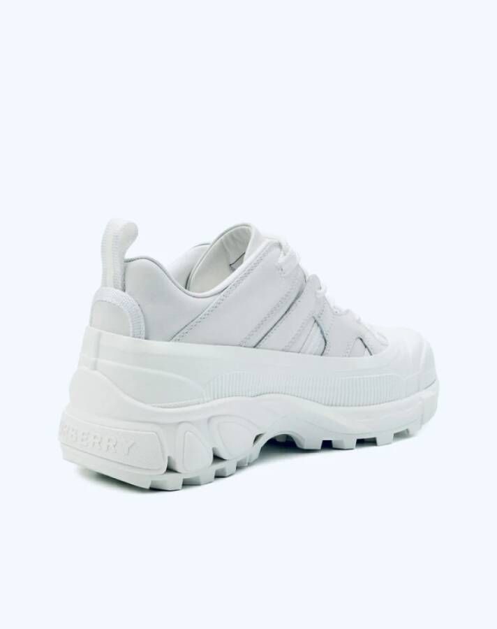 Burberry Witte Canvas Lage Sneaker White Dames