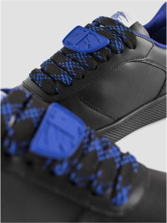 Burberry Zwarte Leren Terrace Sneakers met Blauw Embleem Black Heren