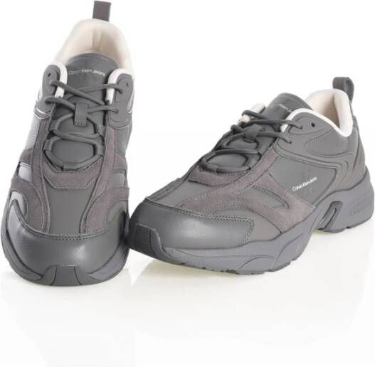 Calvin Klein Grijze leren sneakers Gray Heren