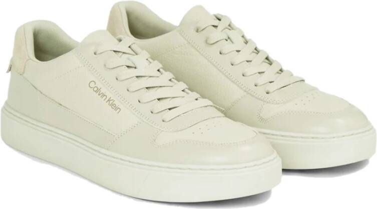 Calvin Klein Grijze Vetersneakers Rubberen Zool Beige Heren