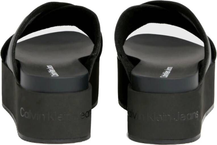 Calvin Klein Jeans Zwarte Cross Flatform Slippers Black Dames