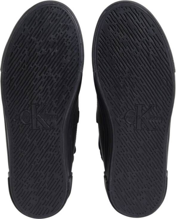 Calvin Klein Jeans Zwarte Flatform Sneeuw Enkellaarzen Black Dames