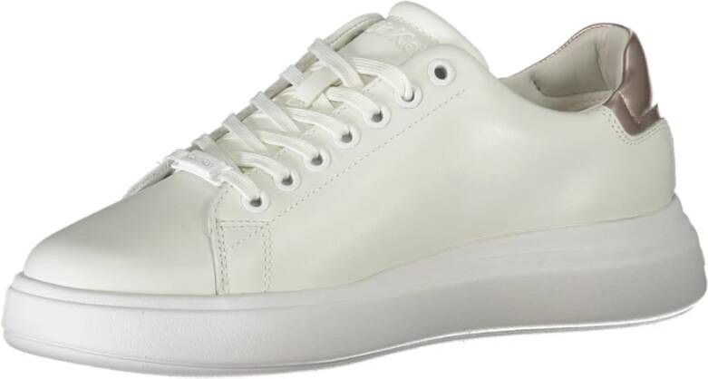 Calvin Klein Sportieve witte vetersneakers met contrastdetails White Dames