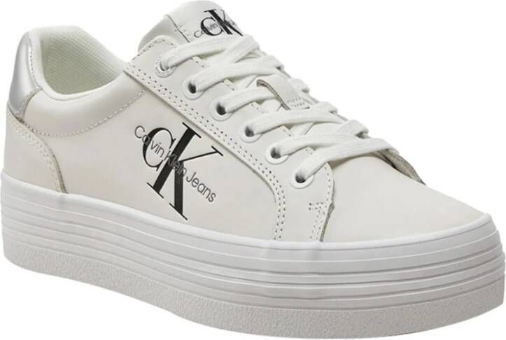 Calvin Klein Witte Sneakers Stijlvol Comfortabel Minimalistisch Rubberen Zool White Dames