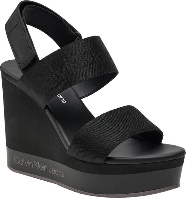 Calvin Klein Zwarte Gekruiste Band Wig Sandalen Black Dames