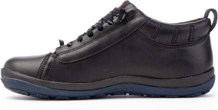 Camper Innovatieve Leren Sneakers met Gore-Tex en Michelin Zolen Black Heren