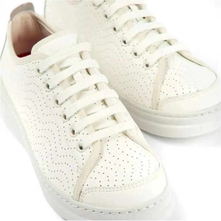 Camper Witte Natuurlijke Vrijetijdssneakers White Dames