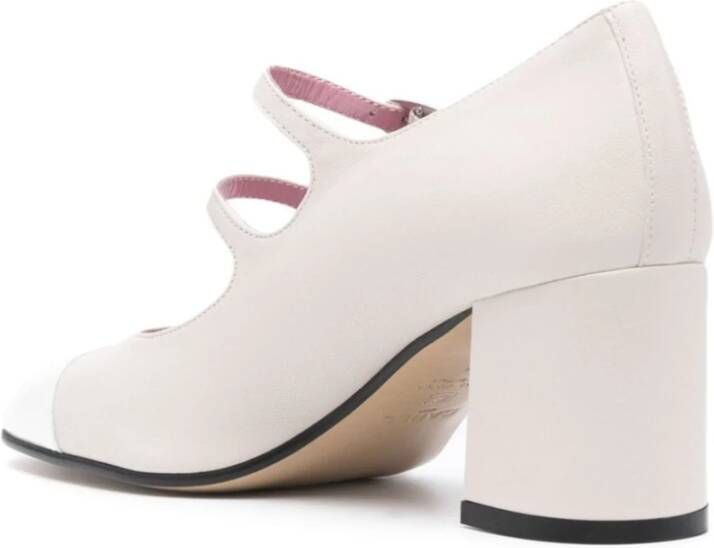 Carel Platte schoenen met dubbele gespsluiting Beige Dames