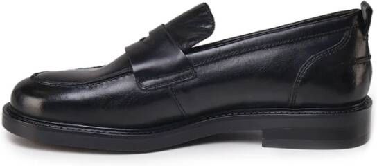 Carmens Zwarte leren loafers met pennyhouder Black Dames