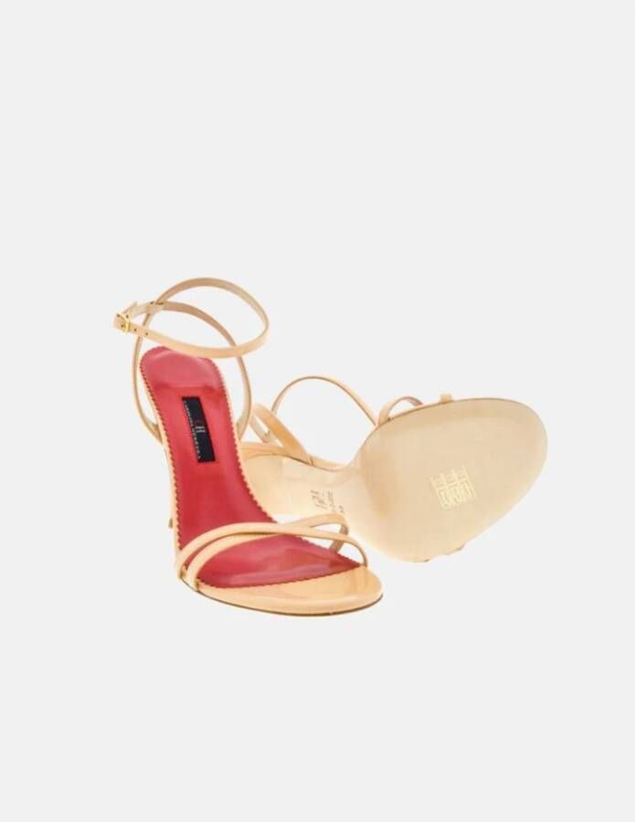 Carolina Herrera Nude Patent Leather Cross Strap Sandal Beige Dames