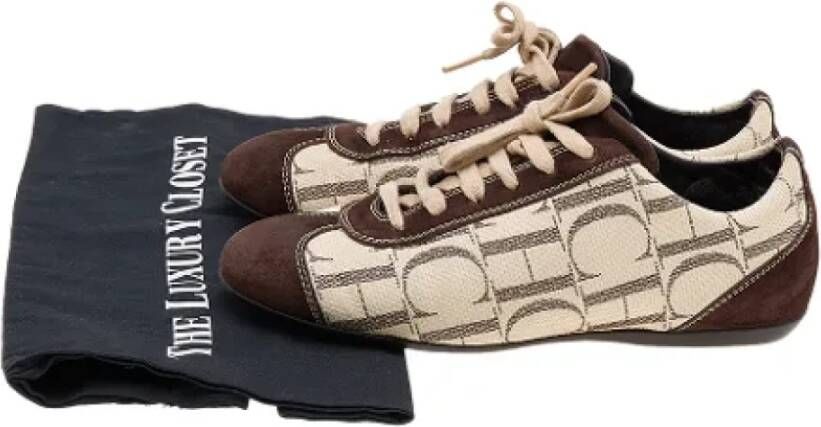 Carolina Herrera Pre-owned Canvas sneakers Brown Dames