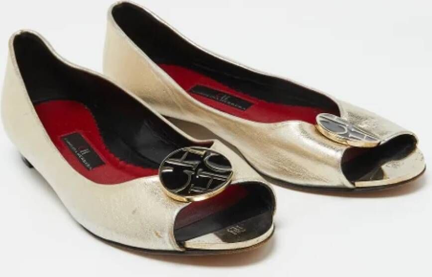 Carolina Herrera Pre-owned Leather flats Yellow Dames