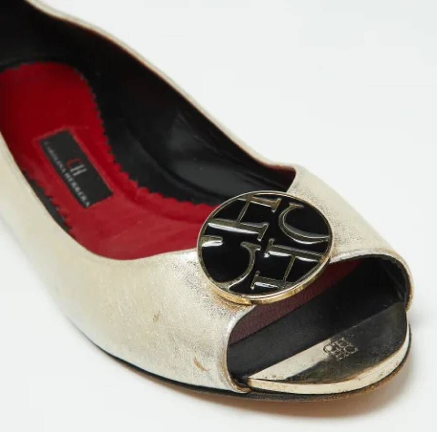 Carolina Herrera Pre-owned Leather flats Yellow Dames