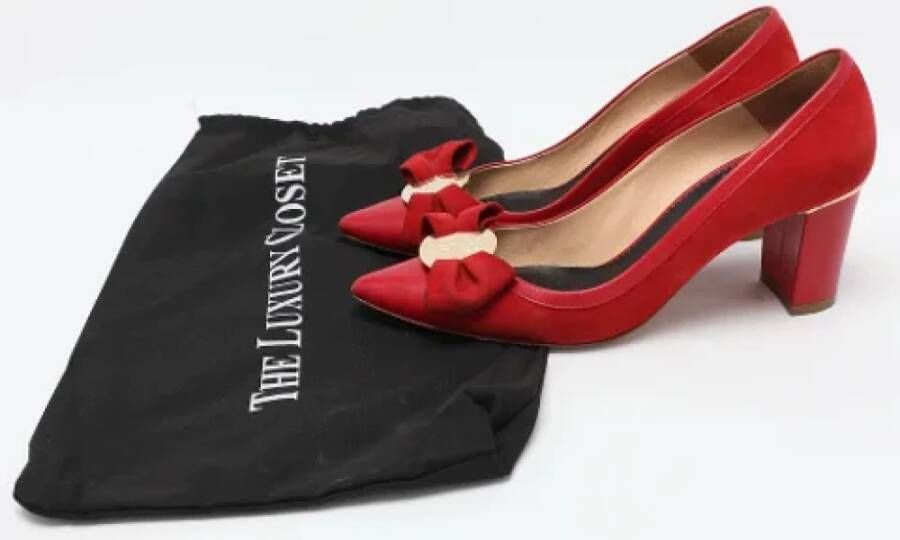 Carolina Herrera Pre-owned Leather heels Red Dames