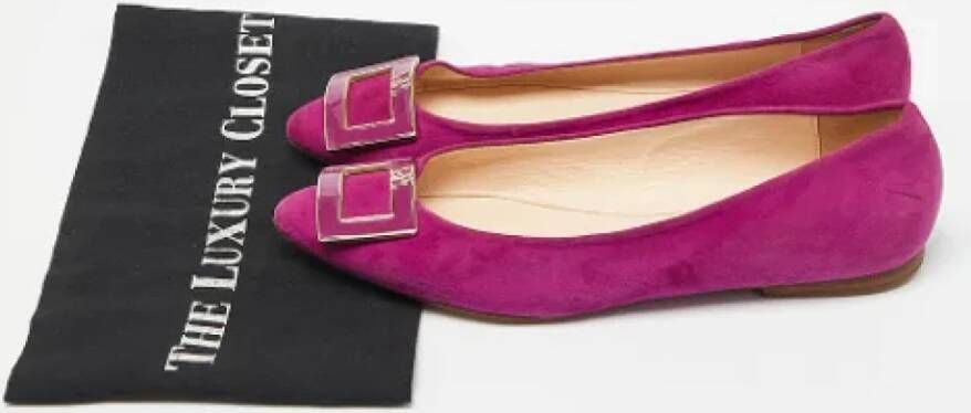 Carolina Herrera Pre-owned Suede flats Pink Dames