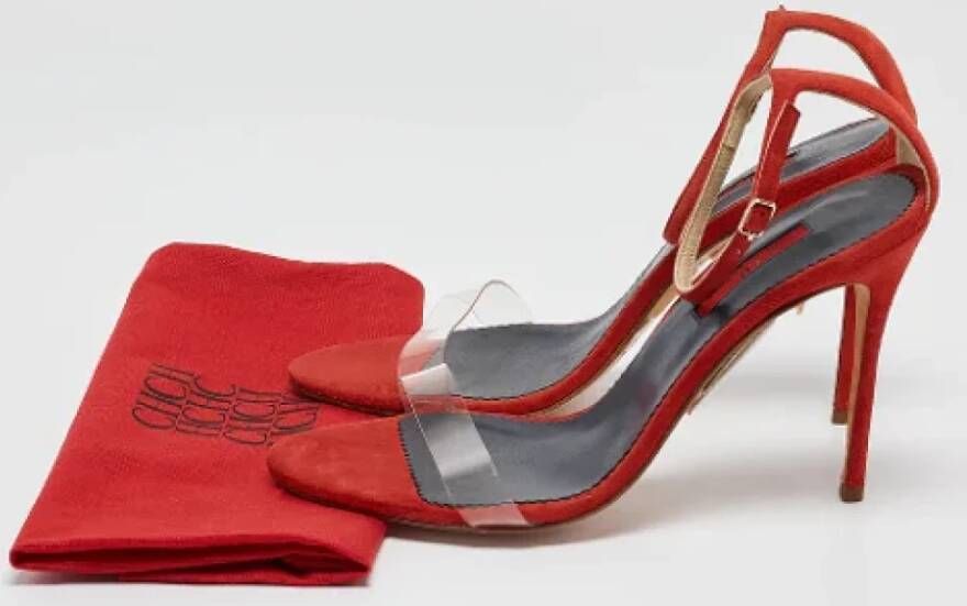 Carolina Herrera Pre-owned Suede sandals Red Dames