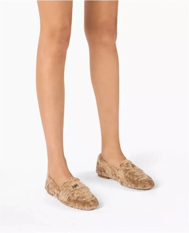 Casadei Loafers met imitatiebont Beige Dames