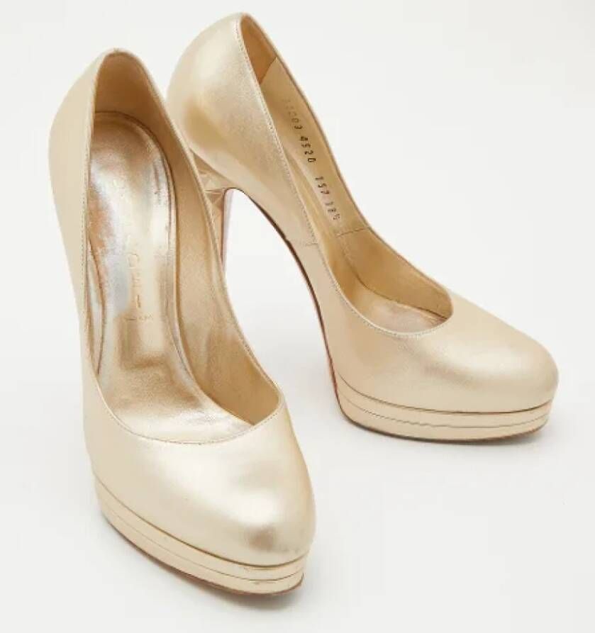 Casadei Pre-owned Leather heels Beige Dames