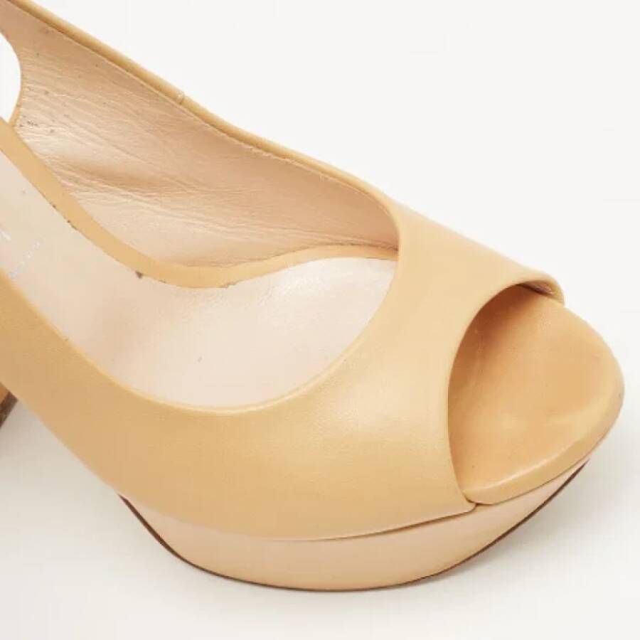 Casadei Pre-owned Leather heels Beige Dames