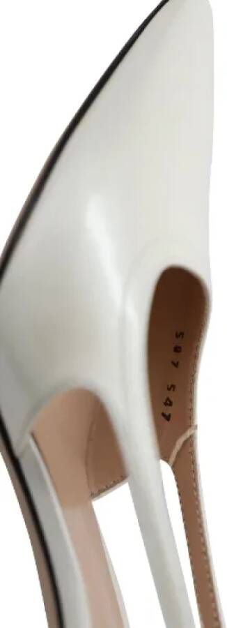 Casadei Pre-owned Leather heels White Dames