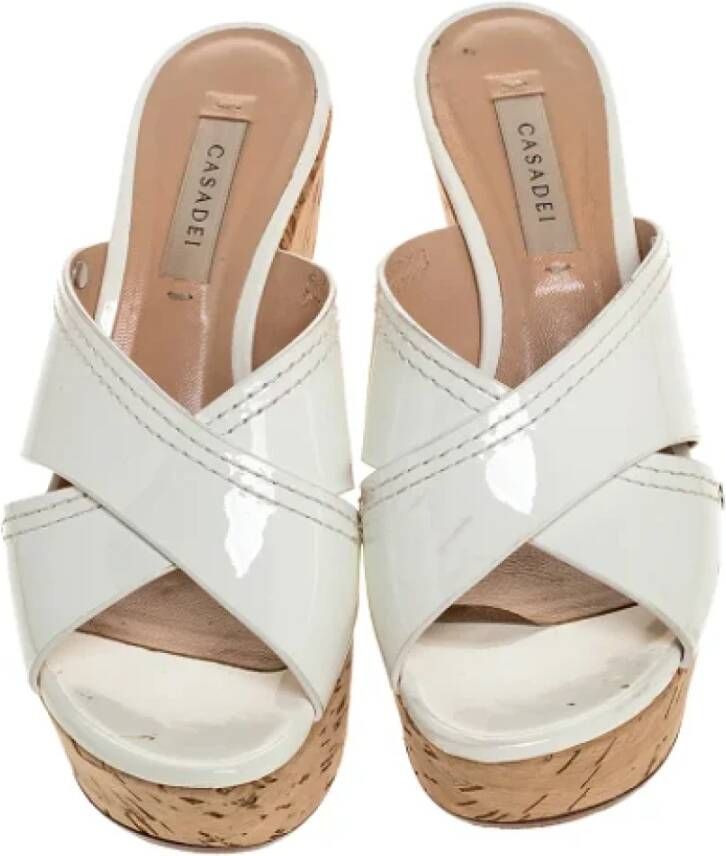 Casadei Pre-owned Leather sandals White Dames