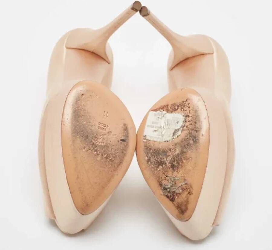 Casadei Pre-owned Satin heels Beige Dames