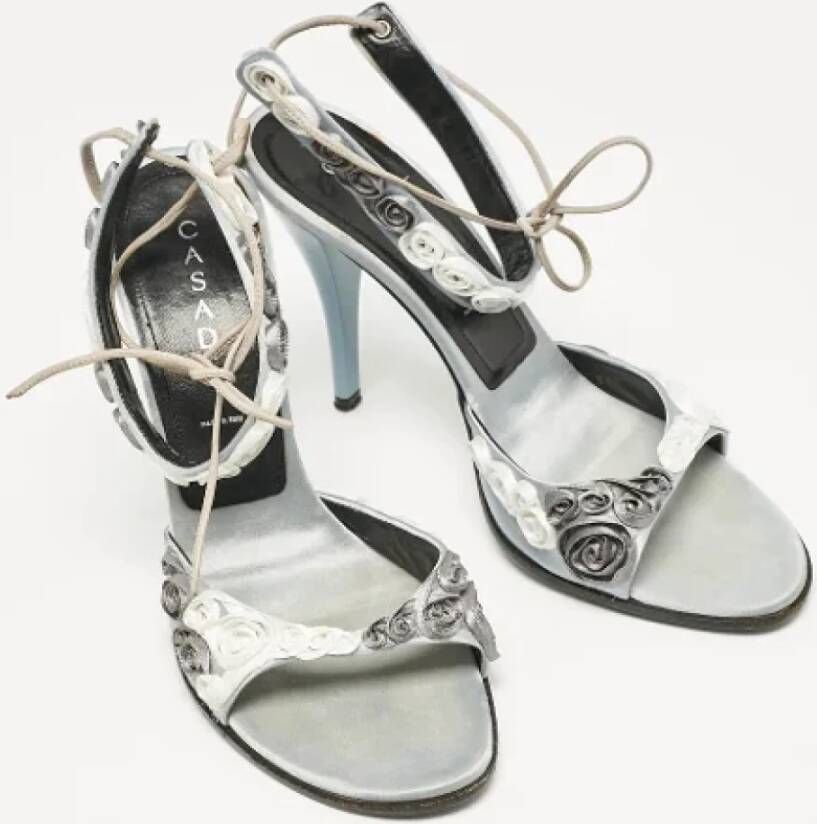 Casadei Pre-owned Satin sandals Gray Dames