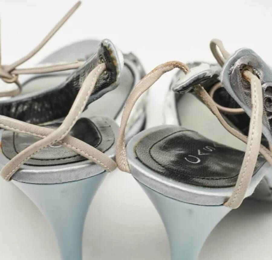 Casadei Pre-owned Satin sandals Gray Dames