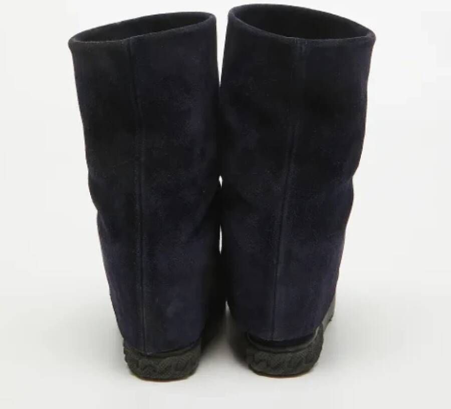 Casadei Pre-owned Suede boots Blue Dames