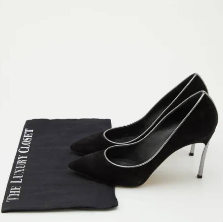 Casadei Pre-owned Suede heels Black Dames