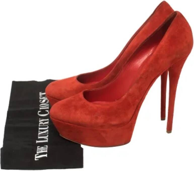 Casadei Pre-owned Suede heels Red Dames