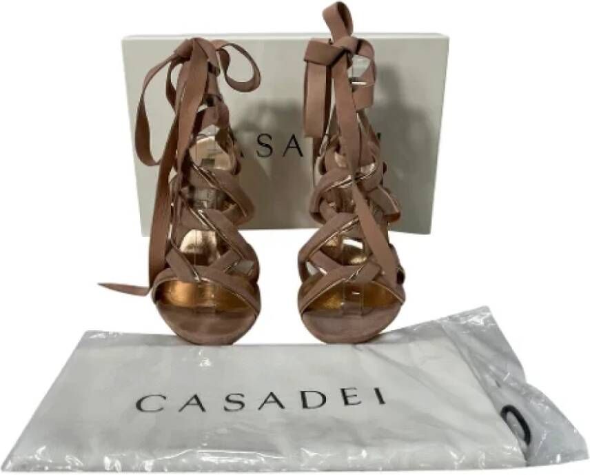 Casadei Pre-owned Suede sandals Pink Dames