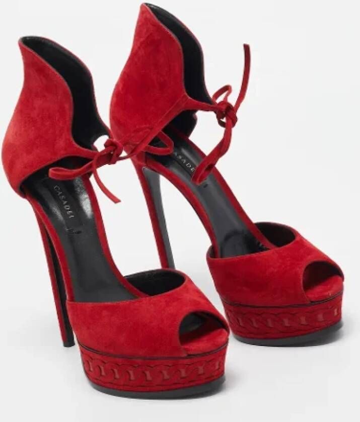 Casadei Pre-owned Suede sandals Red Dames