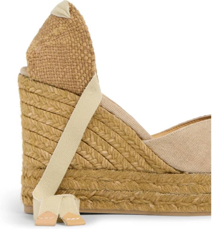 Castañer Espadrilles met 11 cm sleehak. Beige Dames