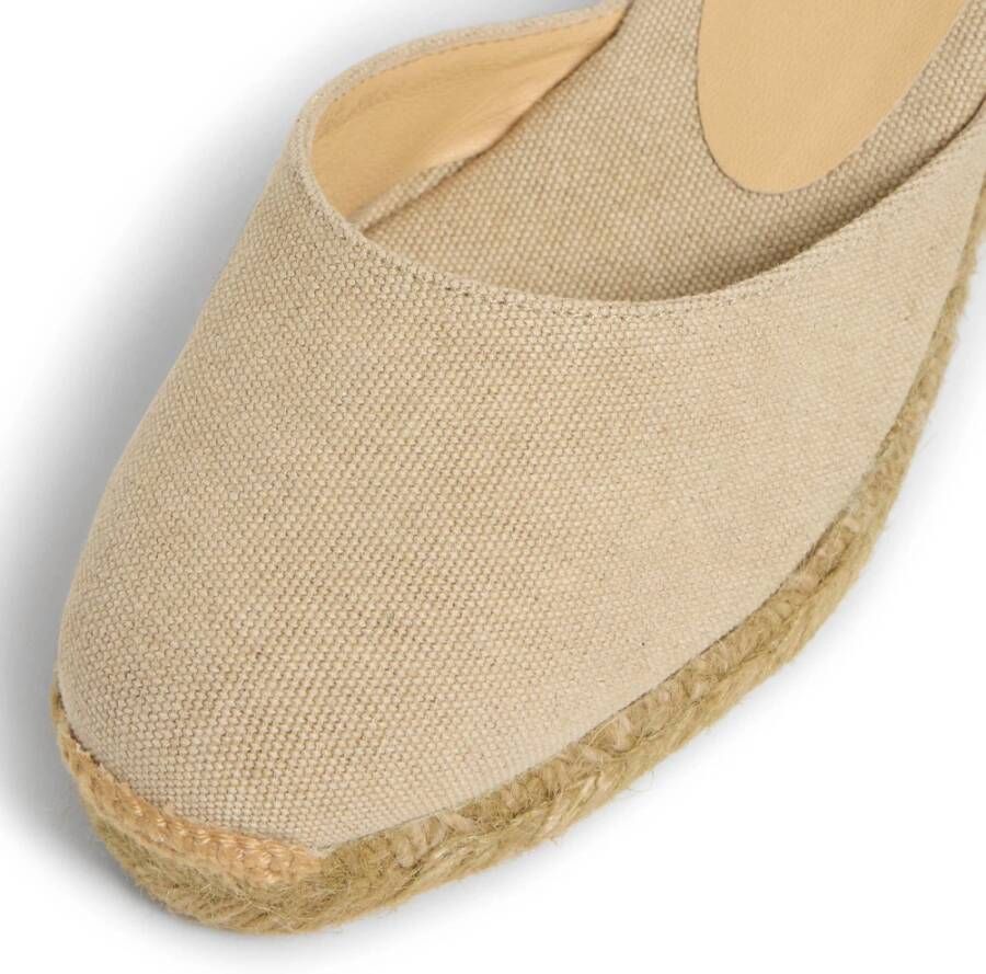 Castañer Espadrilles met 5 cm sleehak. Beige Dames