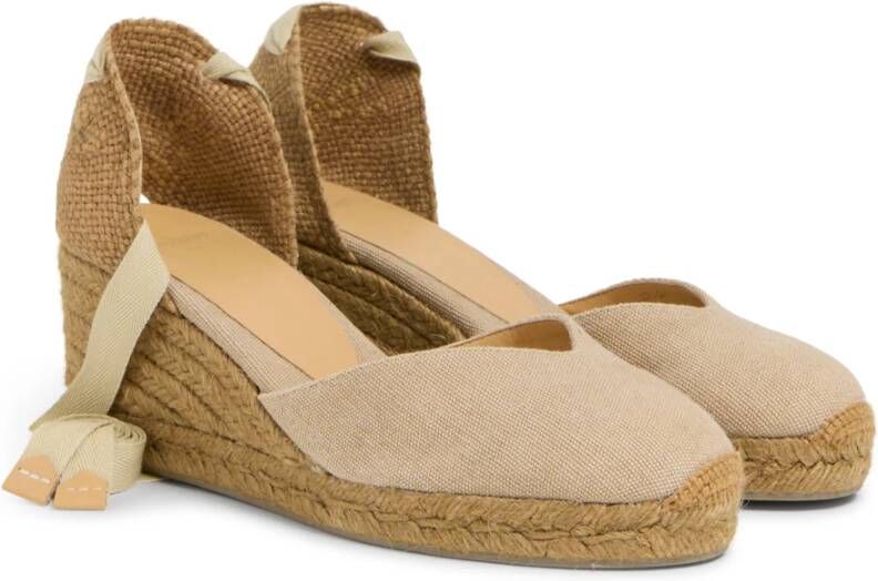 Castañer Espadrilles met 7 cm sleehak. Beige Dames