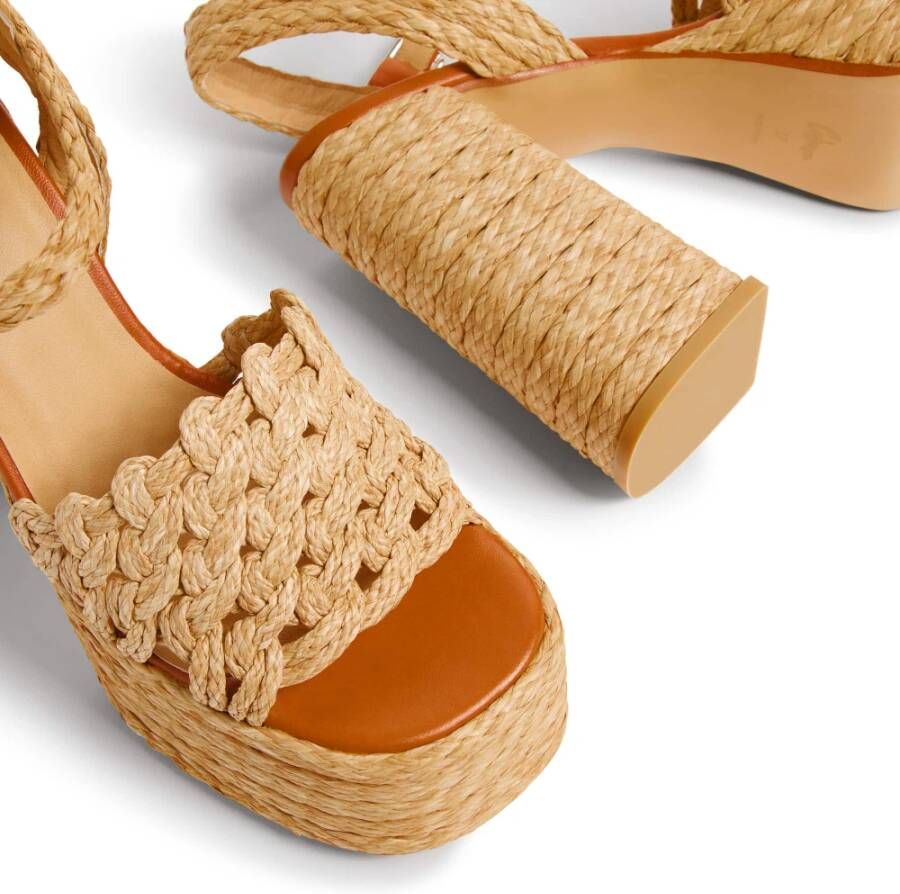 Castañer Faye raffia sandalen met enkelband met zij metalen gesp en 13 cm hak. Beige Dames