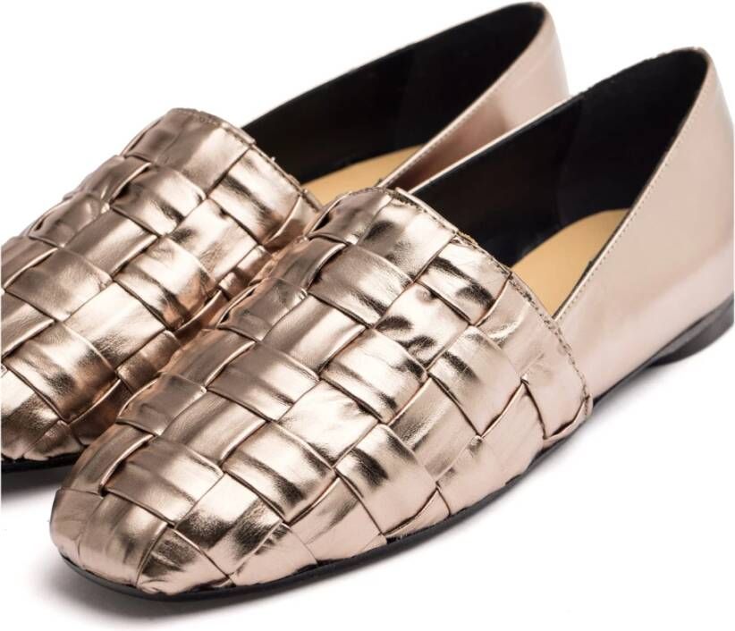 Castañer Metallic leren handgeweven instap slippers Yellow Dames