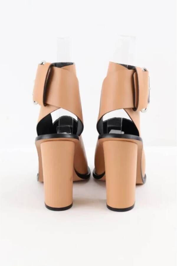 Celine Vintage Pre-owned Leather heels Beige Dames