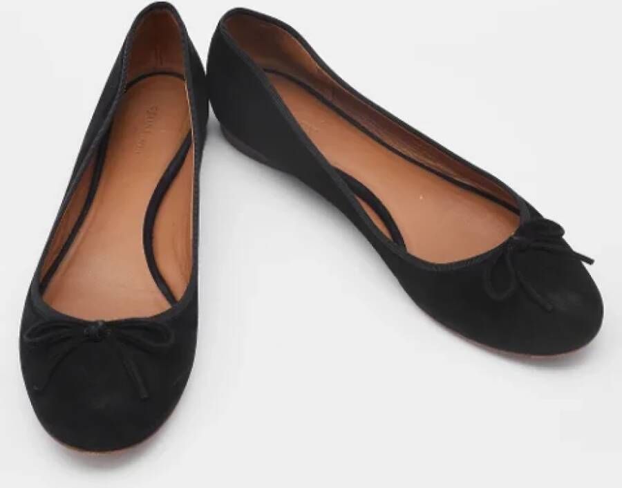 Celine Vintage Pre-owned Suede flats Black Dames