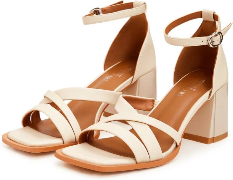 Cesare Gaspari Blokhak Sandalen Beige Dames