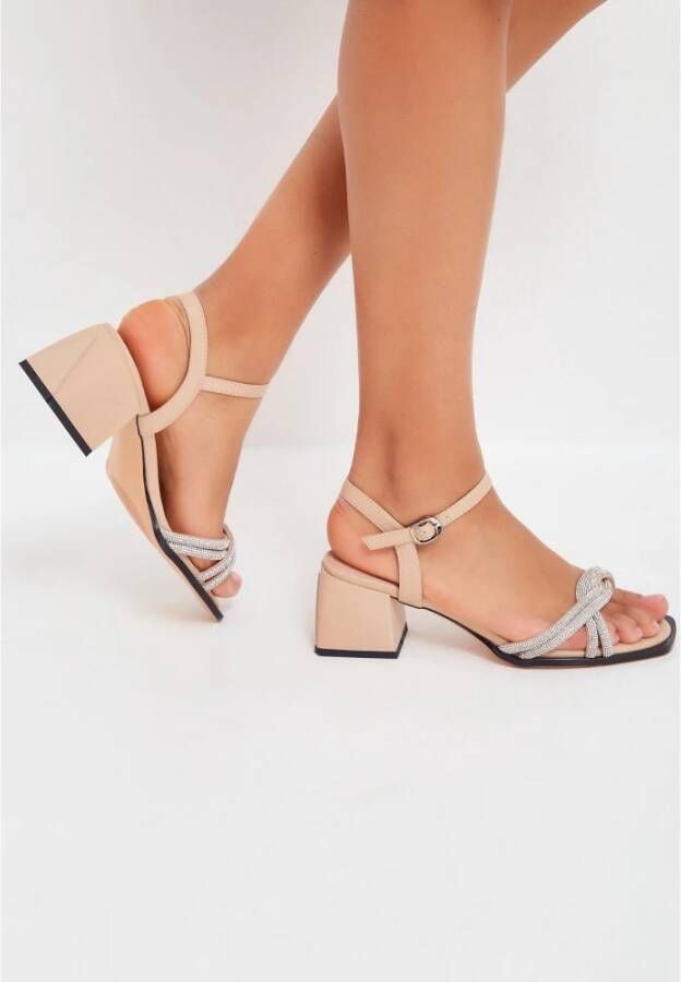 Cesare Gaspari Chunky Heel Leren Sandalen Beige Dames