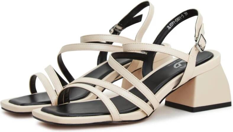 Cesare Gaspari Elegante Block Heels Sandalen Beige Dames