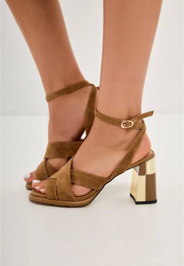 Cesare Gaspari Evelyn Blokhak Sandalen Beige Dames