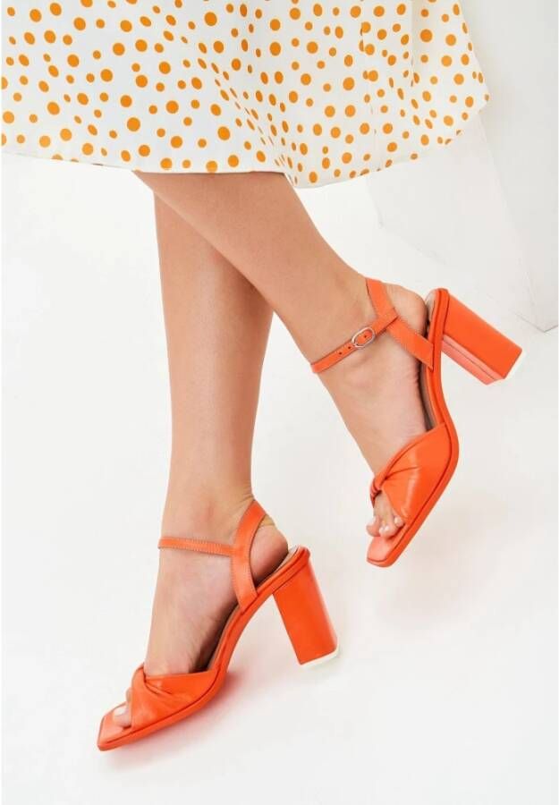 Cesare Gaspari Klassieke blokhak sandalen Oranje Orange Dames