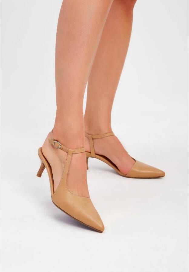 Cesare Gaspari Luxe Klassieke Beige Pumps Beige Dames