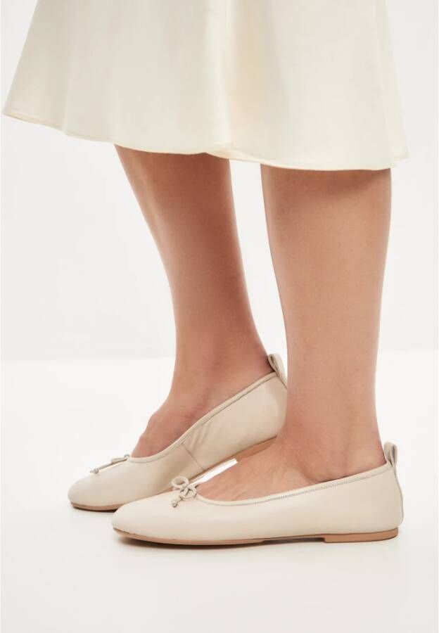 Cesare Gaspari Luxe Leren Ballerina Beige Dames