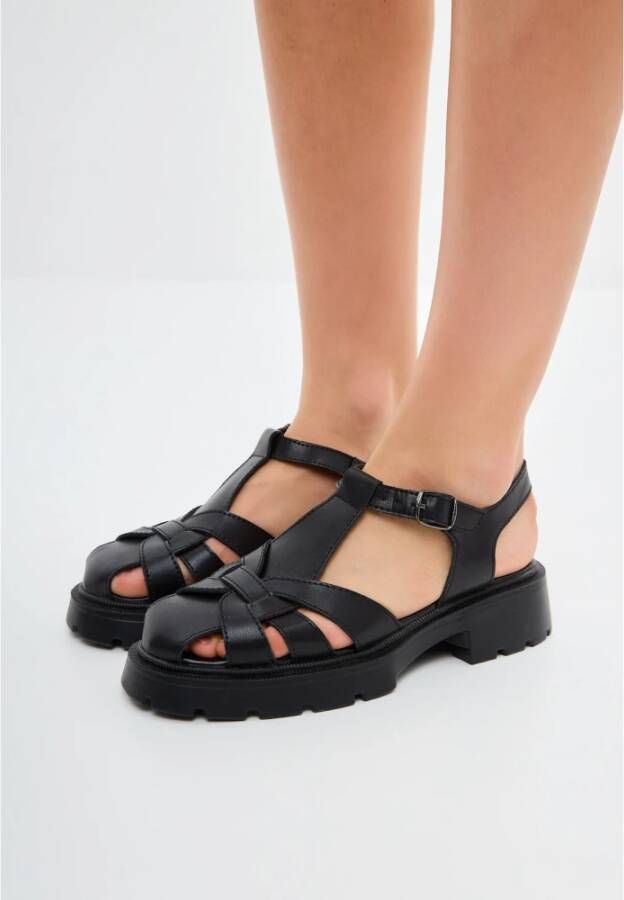 Cesare Gaspari Verhoogde Leren Plateau Sandalen Black Dames